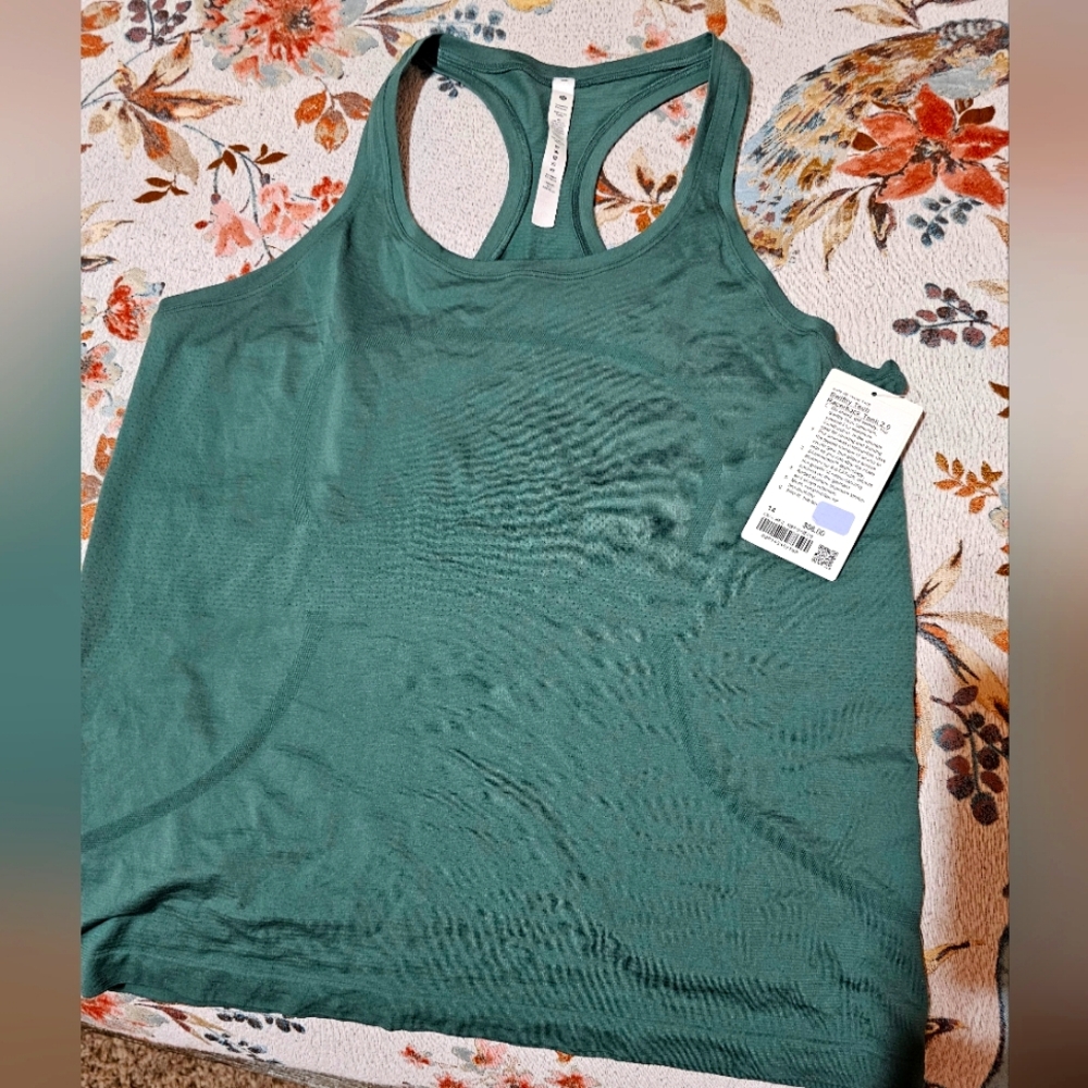 Lululemon brand new swifty tech racerback tank size 14